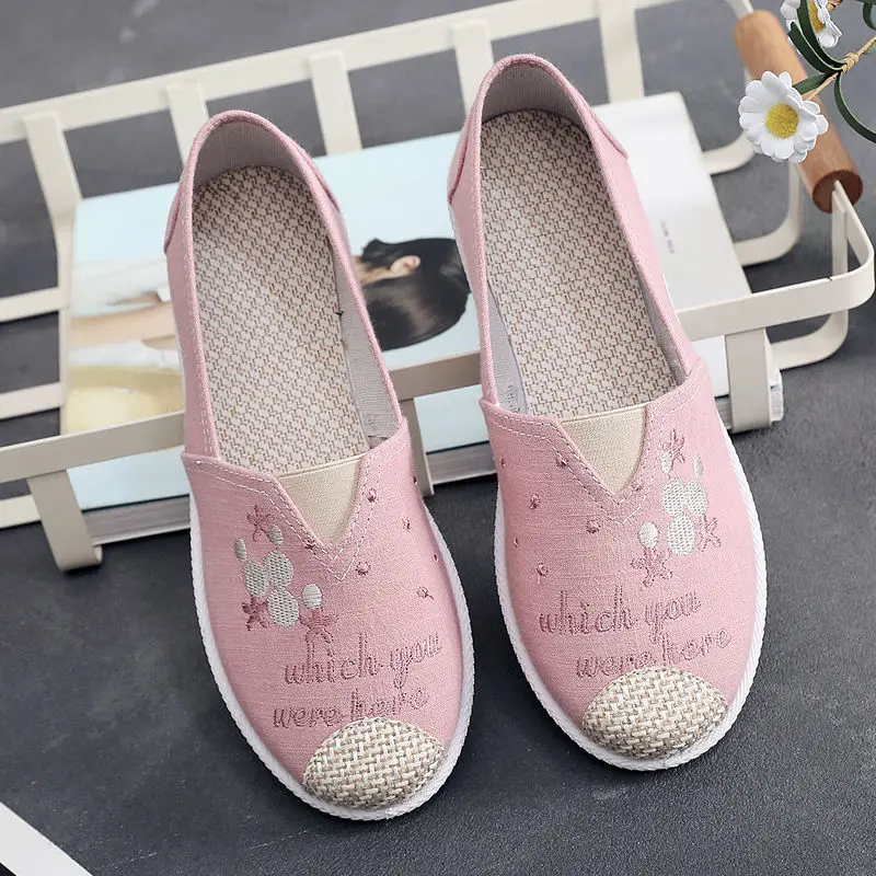 Kawaii instapper met ronde neu - Espadrille Slip On recensie en prijs