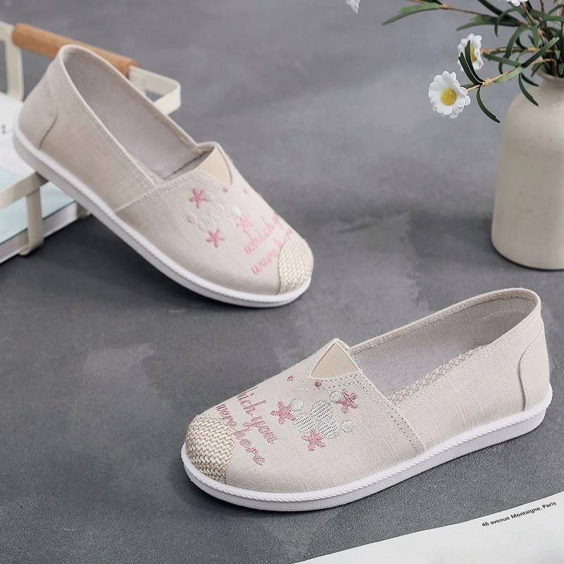 Kawaii instapper met ronde neu - Espadrille Slip On recensie en prijs