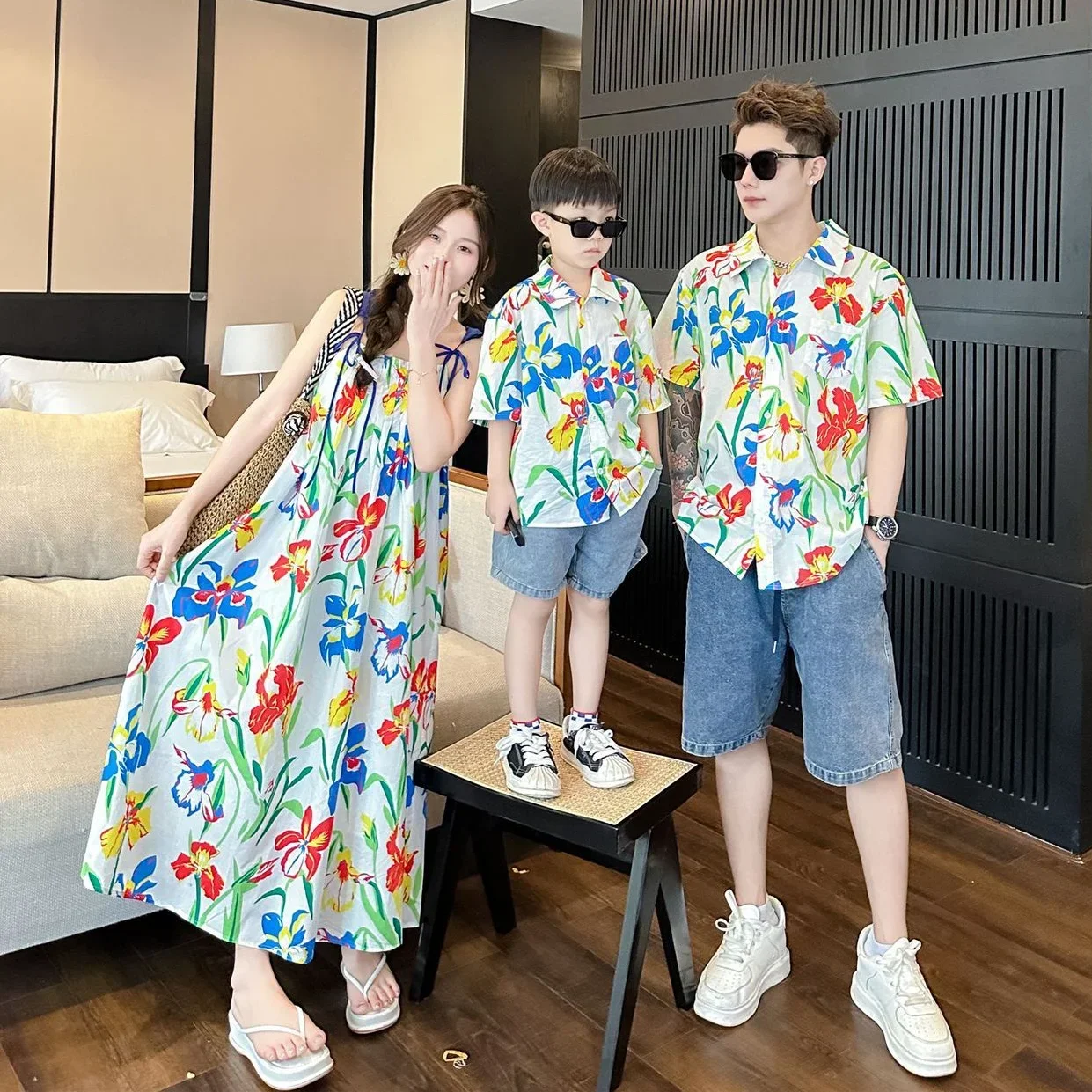 Vakantiekleding Koreaanse mama - Resort Shirt Floral recensie en prijs